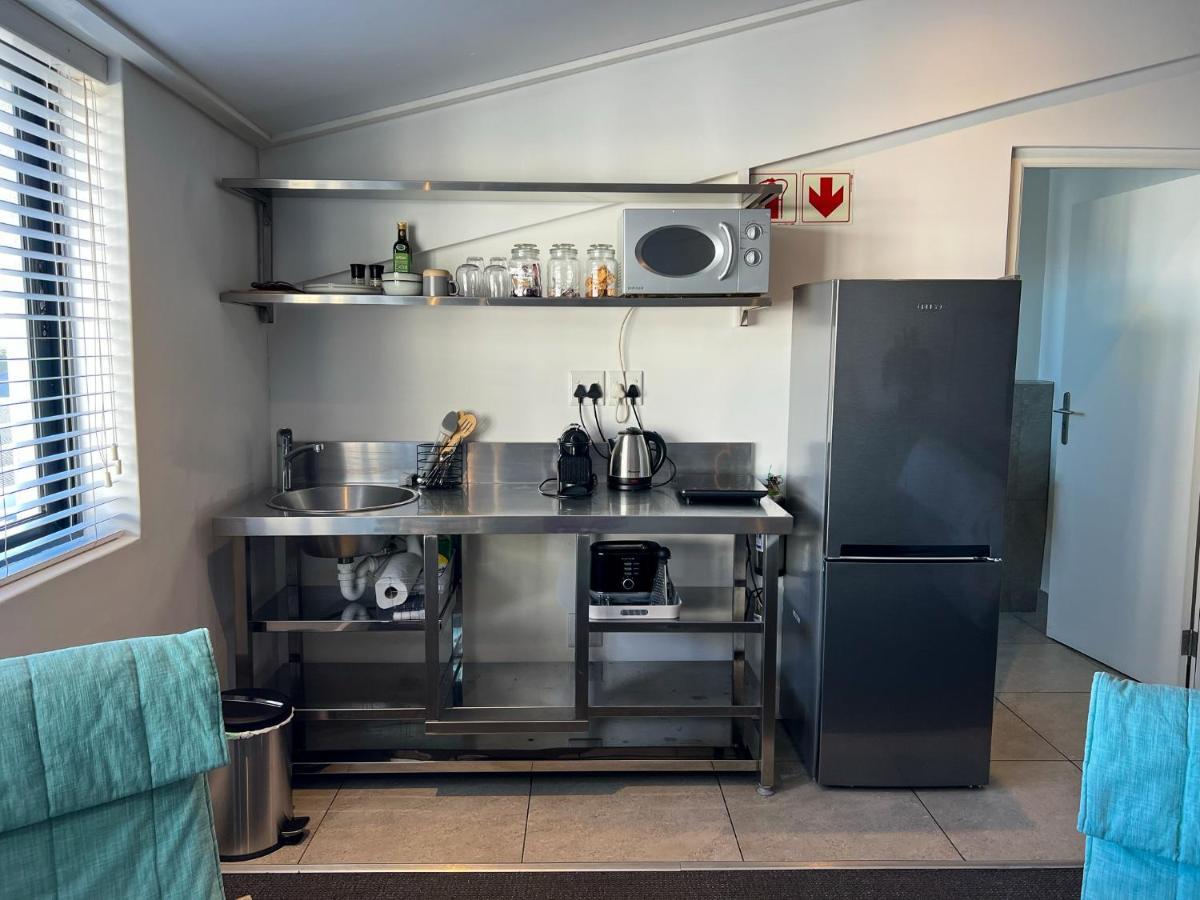 Waterfront Studio Apartment No 5 Hermanus Luaran gambar