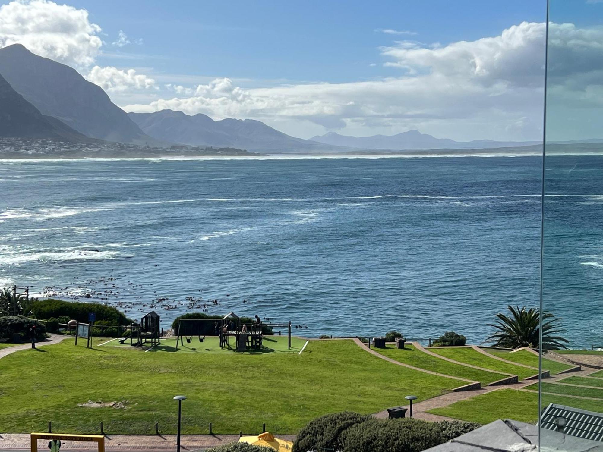 Waterfront Studio Apartment No 5 Hermanus Luaran gambar